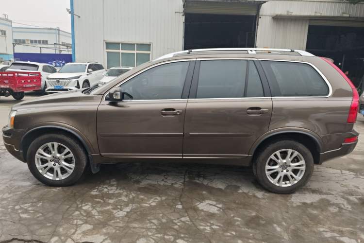 Used Volvo XC Classic 2014 T5 Luxury Edition Exterior 3