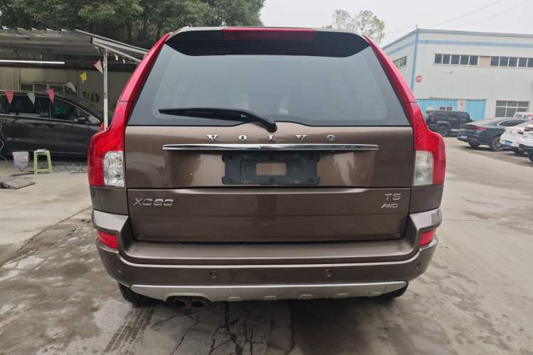 Used Volvo XC Classic 2014 T5 Luxury Edition Exterior 4