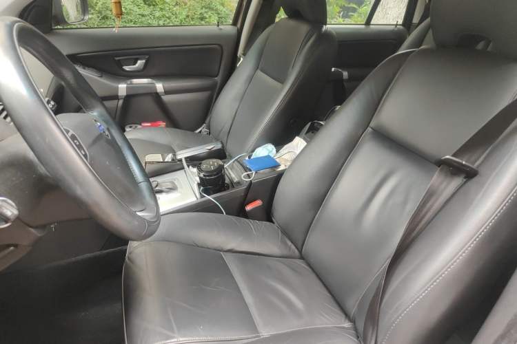 Used Volvo XC Classic 2014 T5 Luxury Edition Left Front Seat