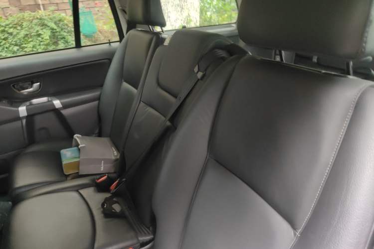 Used Volvo XC Classic 2014 T5 Luxury Edition Left Rear Seat