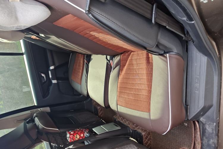 Used Volvo XC Classic 2014 T5 Luxury Edition Left Rear Seat