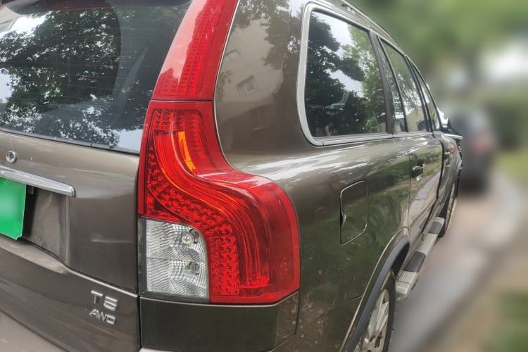 Used Volvo XC Classic 2014 T5 Luxury Edition Rear Right 45 Deg