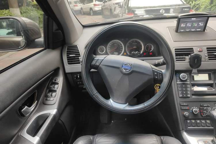 Used Volvo XC Classic 2014 T5 Luxury Edition Steering Wheel