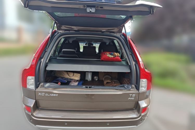 Used Volvo XC Classic 2014 T5 Luxury Edition Trunk