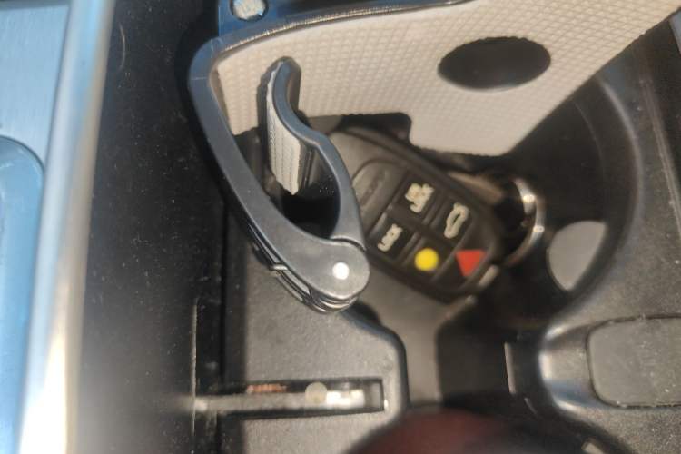 Used Volvo XC Classic 2014 T5 Luxury Edition Vehicle Key