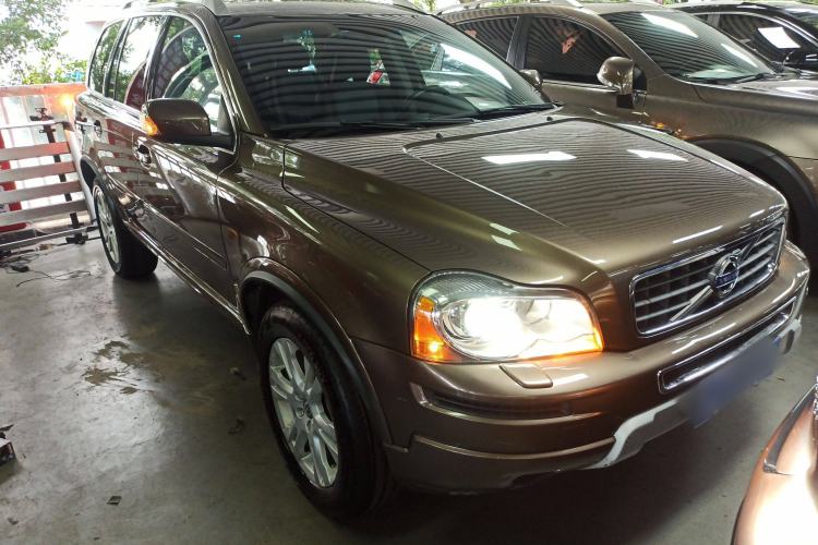 Used Volvo XC Classic 2014 T5 Luxury Edition Exterior 2