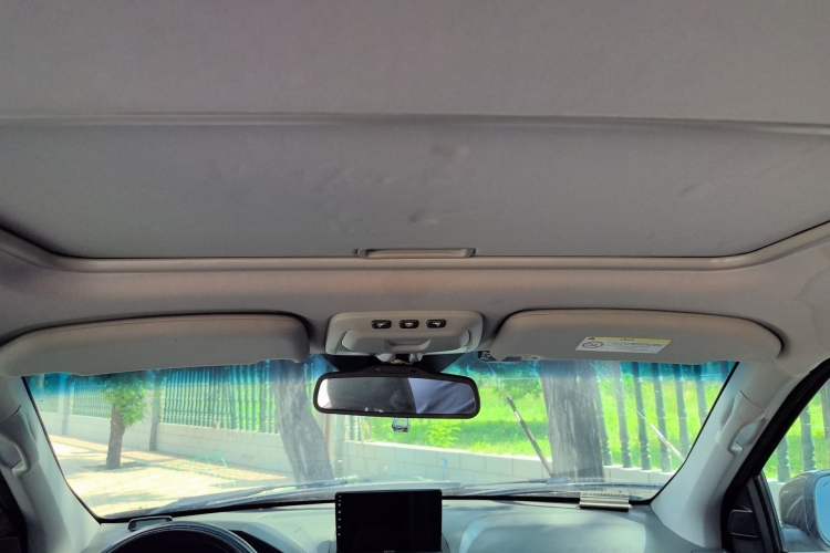 Used Volvo XC Classic 2014 T5 Luxury Edition Headliner