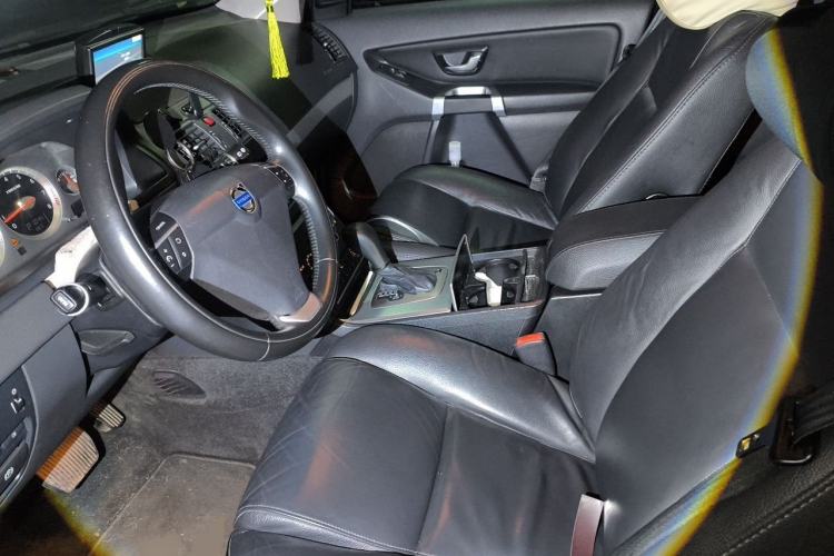 Used Volvo XC Classic 2014 T5 Luxury Edition Left Front Seat