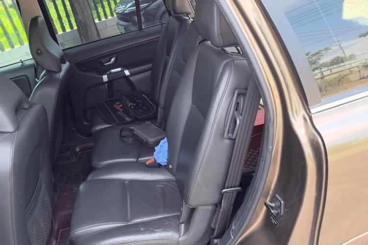 Used Volvo XC Classic 2014 T5 Luxury Edition Left Rear Seat