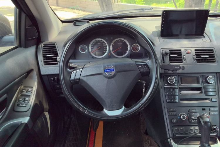 Used Volvo XC Classic 2014 T5 Luxury Edition Steering Wheel