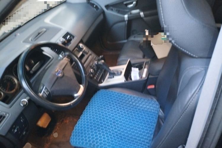 Used Volvo XC Classic 2014 T5 Luxury Edition Left Front Seat