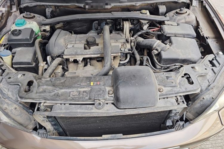 Used Volvo XC Classic 2014 T5 Luxury Edition Engine Bay