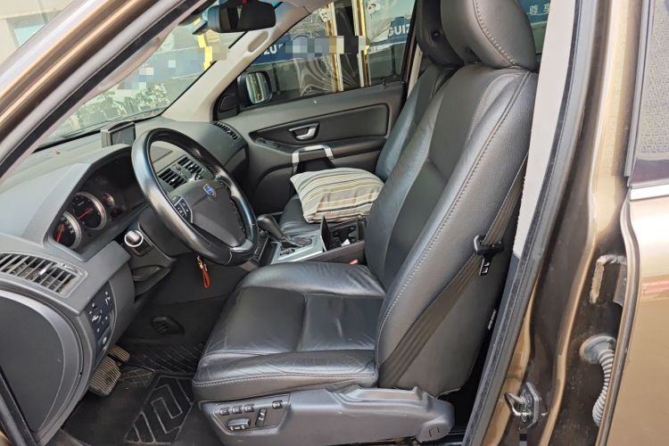 Used Volvo XC Classic 2014 T5 Luxury Edition Left Front Seat