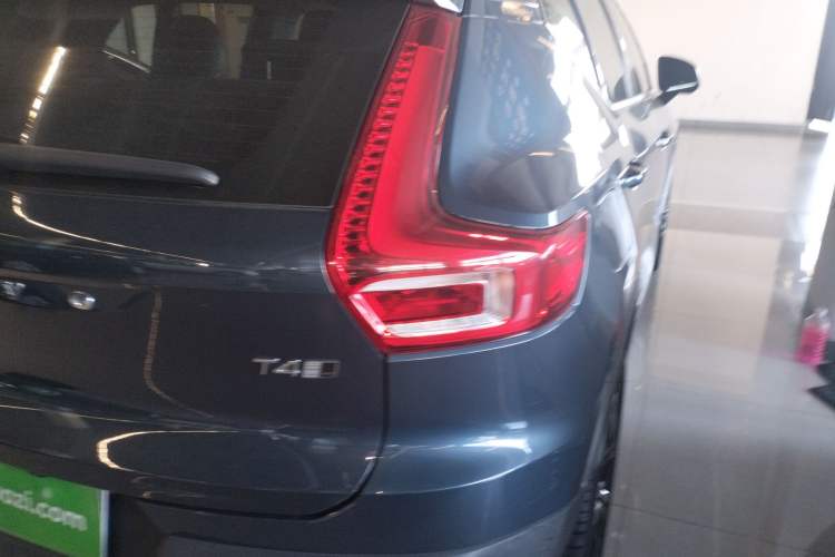 Used Volvo XC40 2020 T4 Four-Wheel Drive Smart Luxury Edition Exterior 6