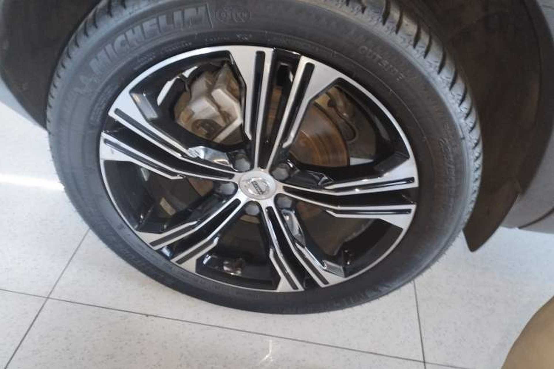 Used Volvo XC40 2020 T4 Four-Wheel Drive Smart Luxury Edition Exterior 8