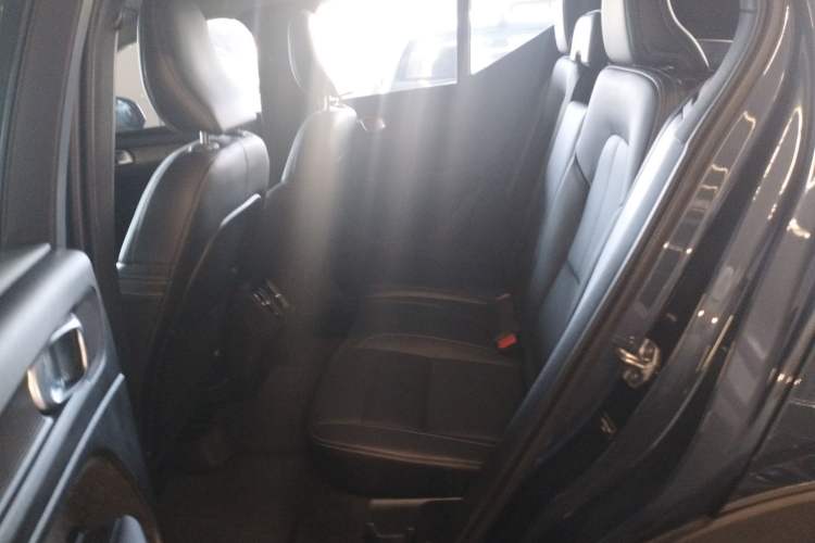 Used Volvo XC40 2020 T4 Four-Wheel Drive Smart Luxury Edition Interior 4