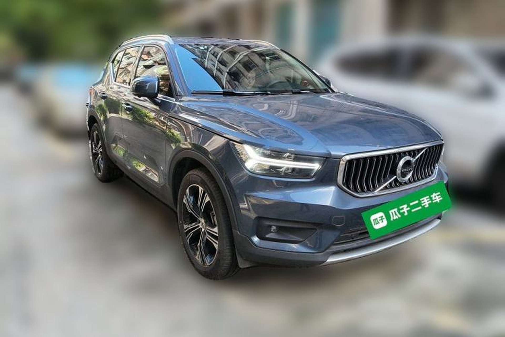 Used Volvo XC40 2021 T4 Four-Wheel Drive Smart Luxury Edition Front Right 45 Deg