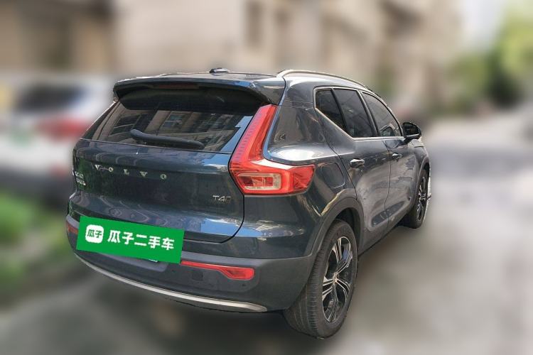 Used Volvo XC40 2021 T4 Four-Wheel Drive Smart Luxury Edition Rear Right 45 Deg