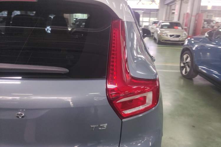 Used Volvo XC40 2020 T3 Smart & Stylish Edition Exterior 6