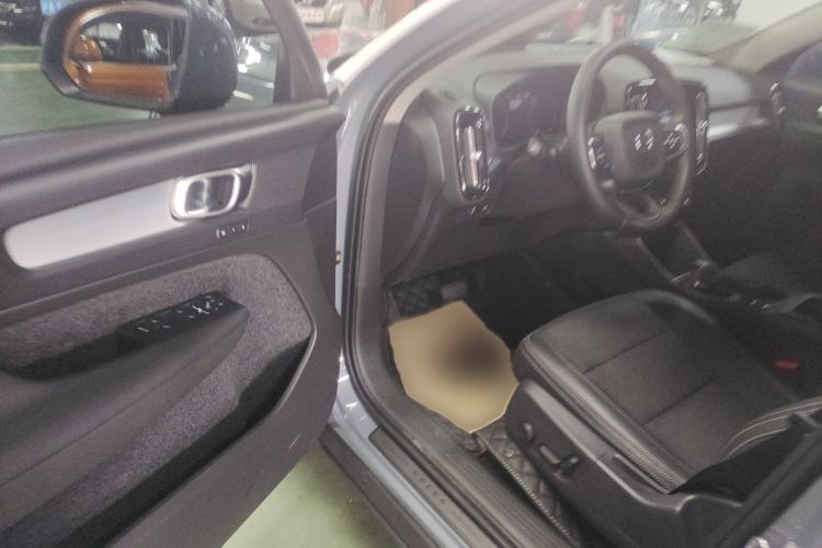 Used Volvo XC40 2020 T3 Smart & Stylish Edition Interior 3