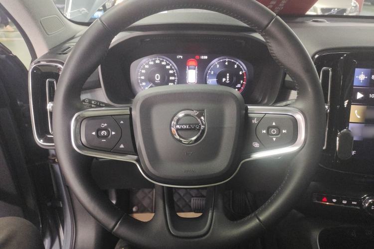 Used Volvo XC40 2020 T3 Smart & Stylish Edition Steering Wheel