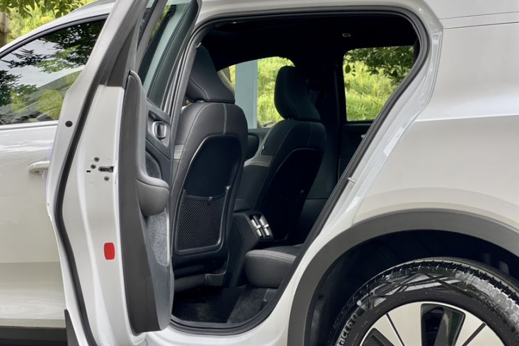 Used Volvo XC40 2024 B3 Zhiyuan Luxury Edition Interior 3