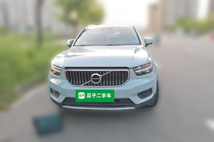 Used Volvo XC40 2019 T4 Four-Wheel Drive Midnight Amazon Blue Front
