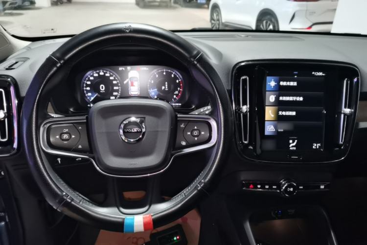 Used Volvo XC40 2020 T3 Smart & Stylish Edition Center Console