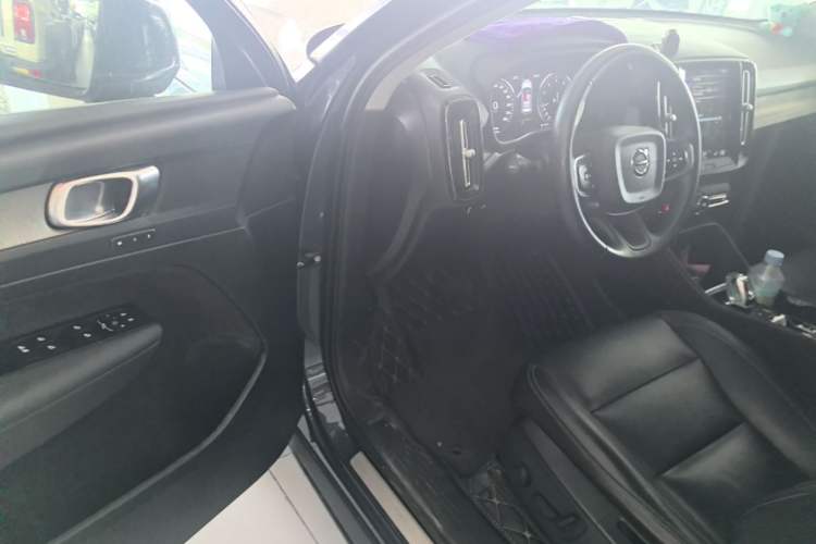Used Volvo XC40 2020 T4 Four-Wheel Drive Smart Luxury Edition Driver Seat