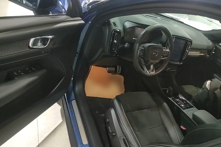 Used Volvo XC40 2020 T4 Four-Wheel Drive Smart & Sporty Edition Driver Seat