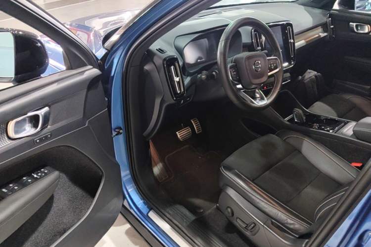 Used Volvo XC40 2020 T4 Four-Wheel Drive Smart & Sporty Edition Driver Seat