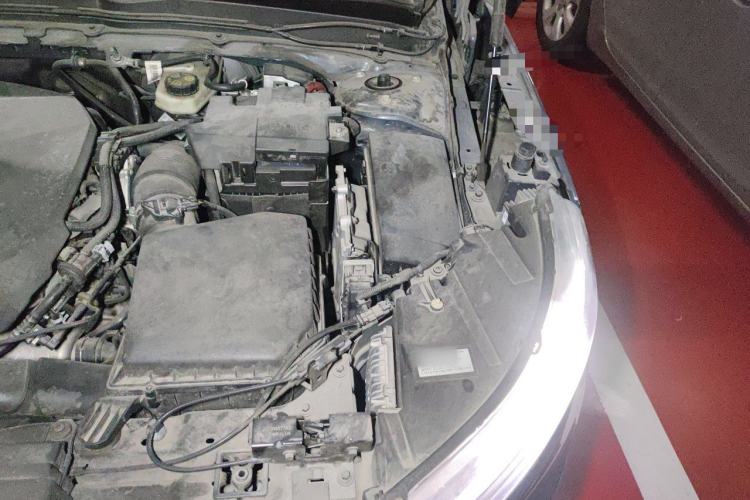 Used Volvo XC40 2020 T4 Four-Wheel Drive Smart Luxury Edition Engine Bay Left