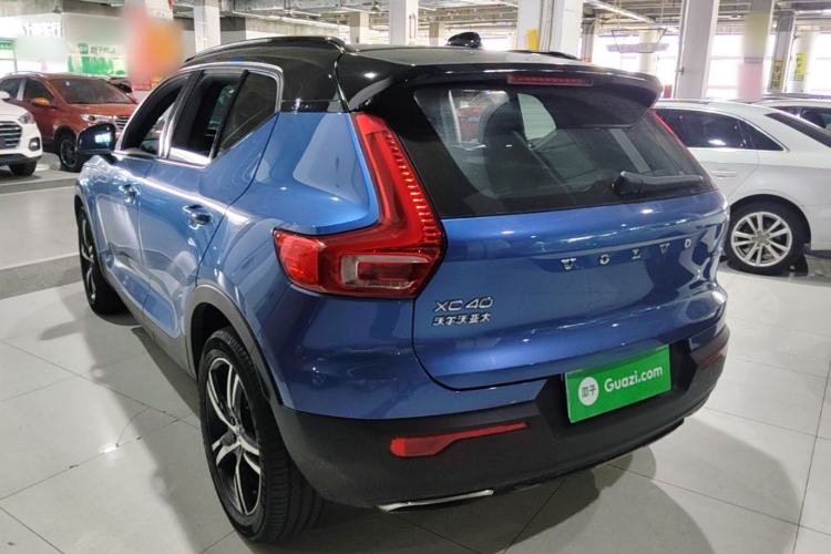 Used Volvo XC40 2020 T4 Four-Wheel Drive Smart & Sporty Edition Exterior 2