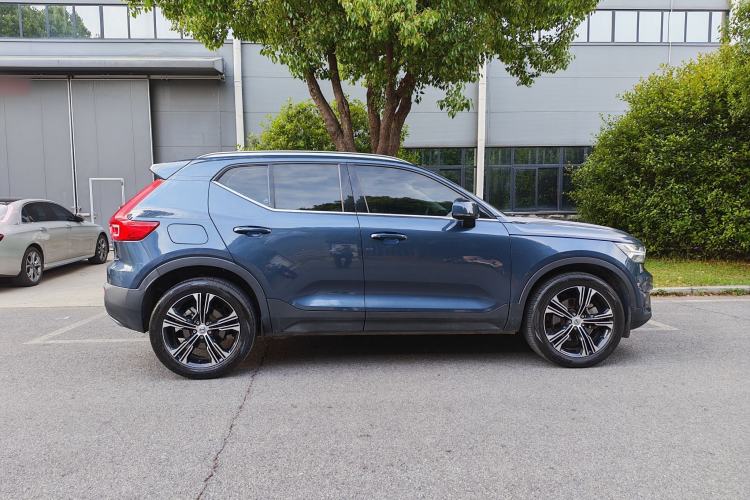 Used Volvo XC40 2020 T4 Four-Wheel Drive Smart Luxury Edition Exterior 8