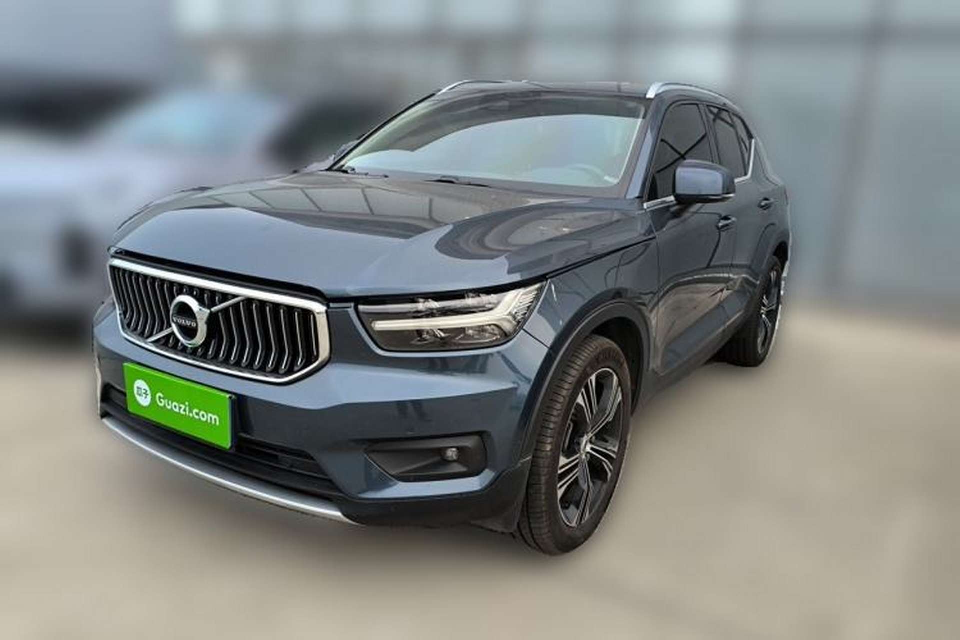Used Volvo XC40 2020 T4 Four-Wheel Drive Smart Luxury Edition Front Left 45 Deg