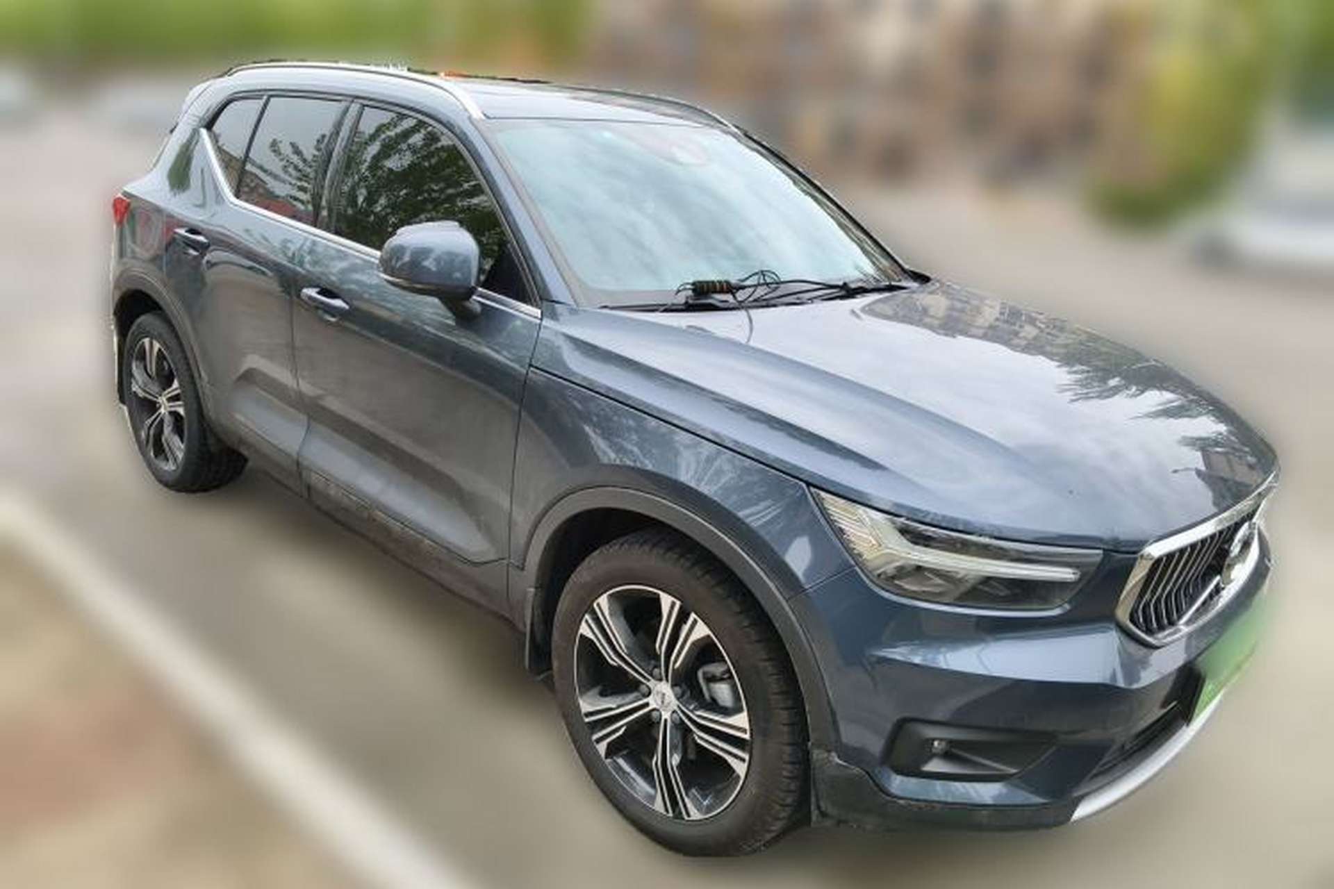 Used Volvo XC40 2020 T4 Four-Wheel Drive Smart Luxury Edition Front Right 45 Deg