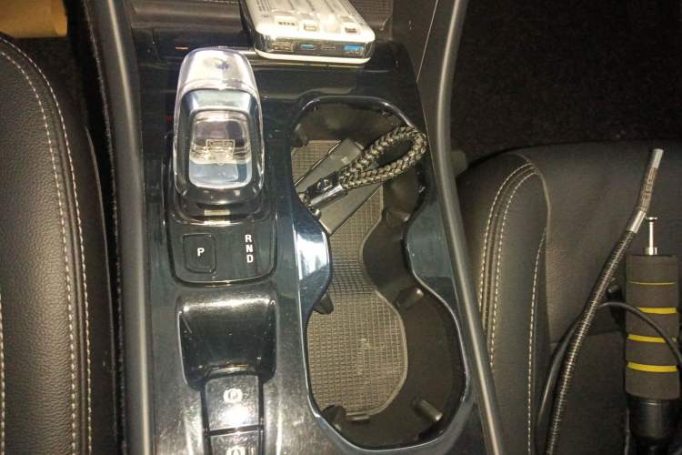 Used Volvo XC40 2020 T4 Four-Wheel Drive Smart Luxury Edition Gear Lever