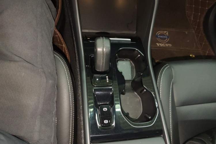 Used Volvo XC40 2020 T3 Zhiyuan Luxury Edition Gear Lever