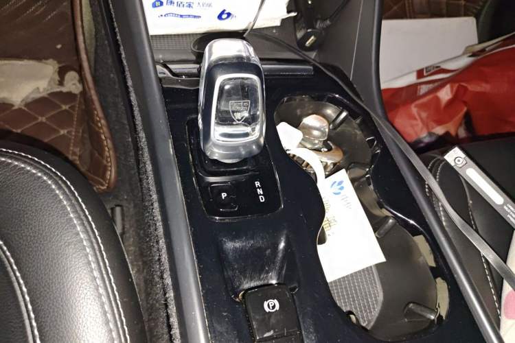 Used Volvo XC40 2020 T4 Four-Wheel Drive Smart Luxury Edition Gear Lever