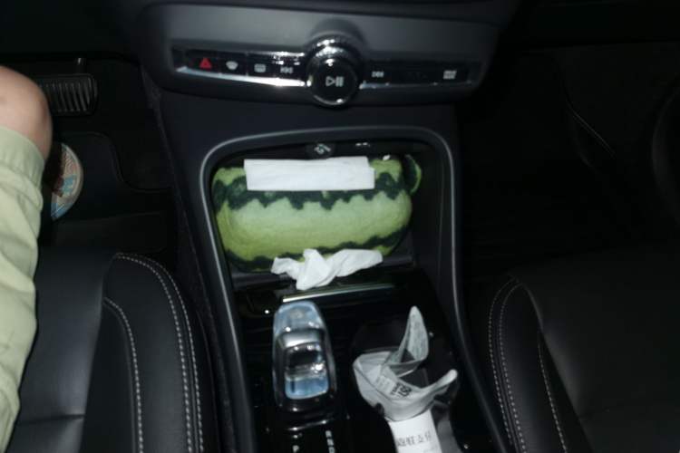 Used Volvo XC40 2020 T4 Four-Wheel Drive Smart & Sporty Edition Gear Lever