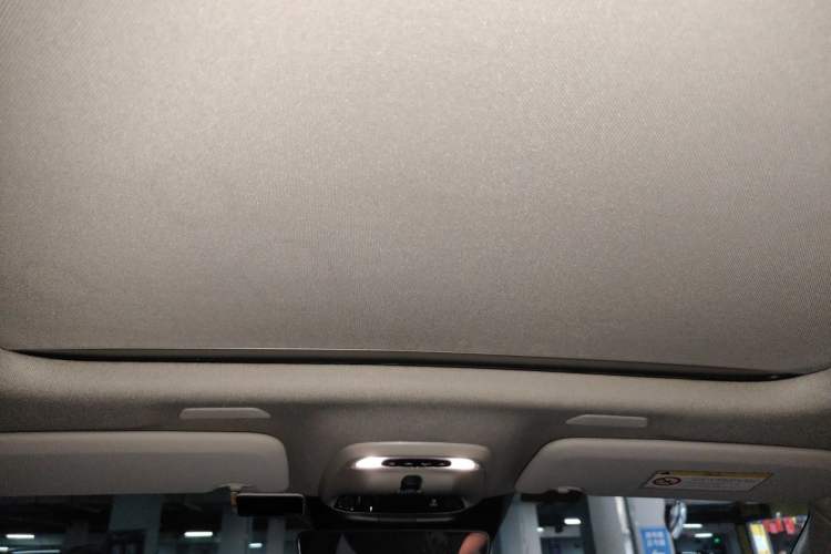 Used Volvo XC40 2020 T4 Four-Wheel Drive Smart Luxury Edition Headliner