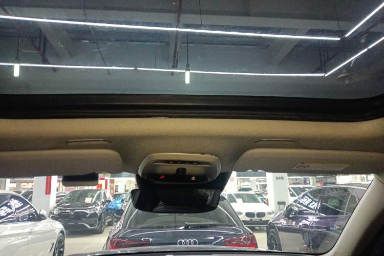 Used Volvo XC40 2020 T4 Four-Wheel Drive Smart Luxury Edition Headliner