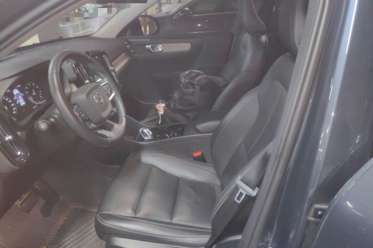Used Volvo XC40 2020 T4 Four-Wheel Drive Smart Luxury Edition Left Front Seat