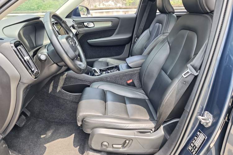 Used Volvo XC40 2020 T4 4x4 Zhiya Luxury Edition Left Front Seat