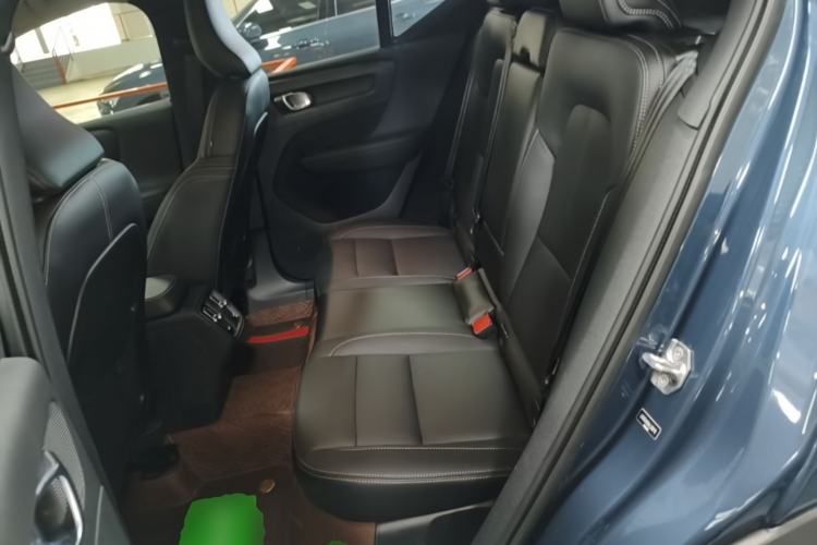 Used Volvo XC40 2020 T4 Four-Wheel Drive Smart Luxury Edition Left Rear Seat