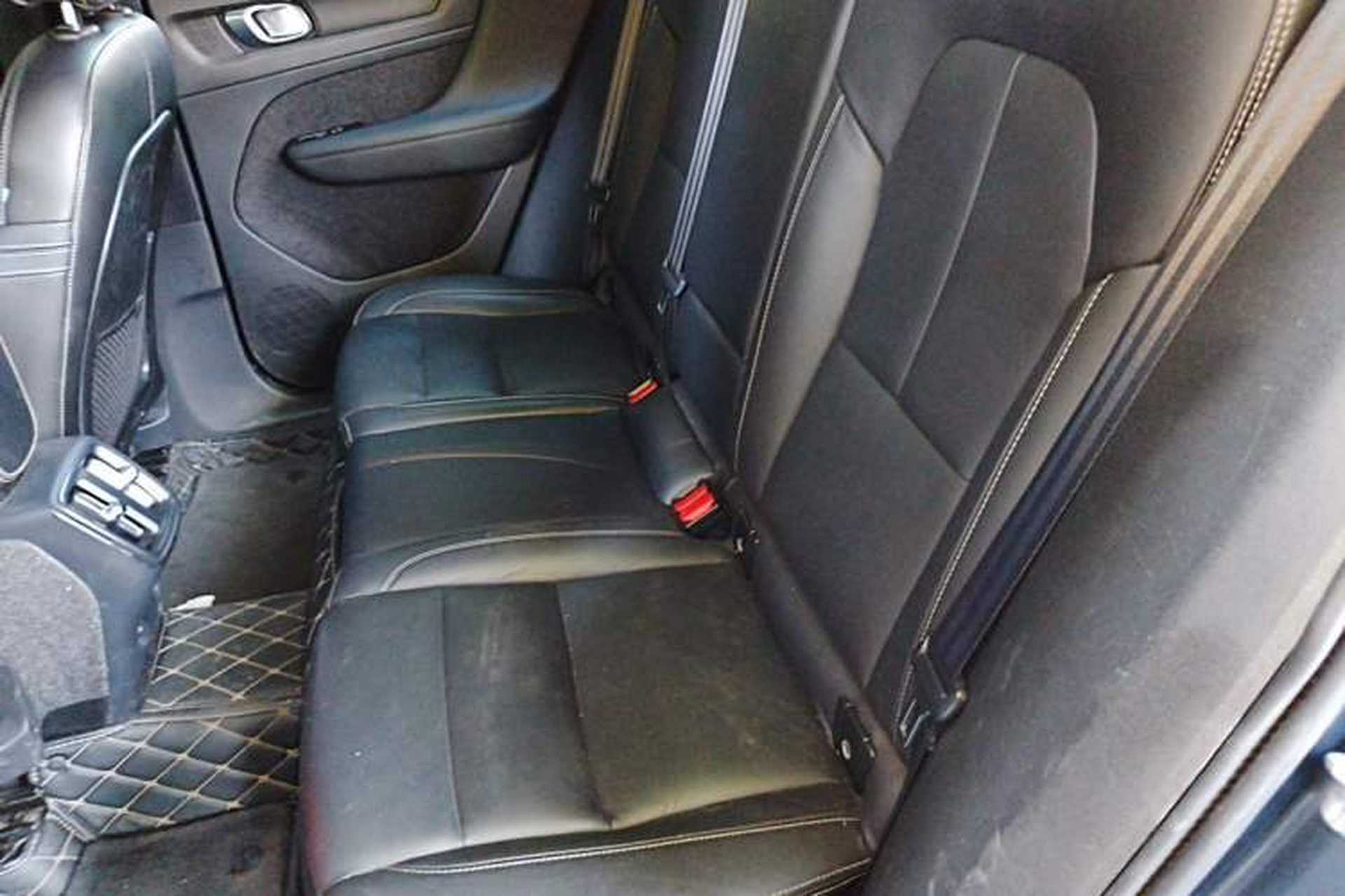 Used Volvo XC40 2020 T4 Four-Wheel Drive Smart Luxury Edition Left Rear Seat