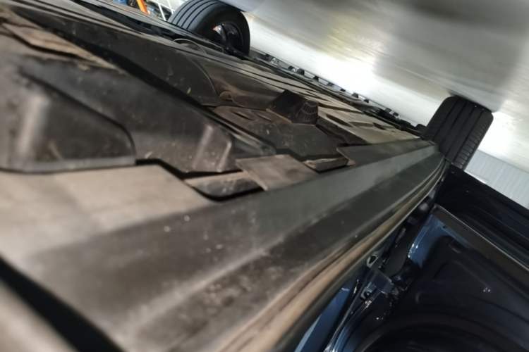 Used Volvo XC40 2020 T4 Four-Wheel Drive Smart Luxury Edition Left Side Sill