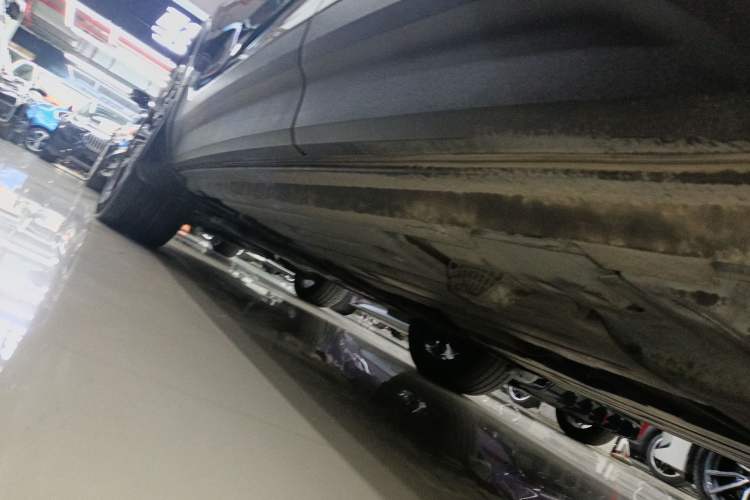 Used Volvo XC40 2020 T4 Four-Wheel Drive Smart Luxury Edition Left Side Sill