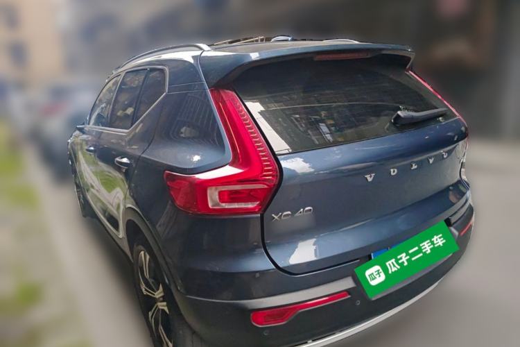 Used Volvo XC40 2020 T4 Four-Wheel Drive Smart Luxury Edition Rear Left 45 Deg