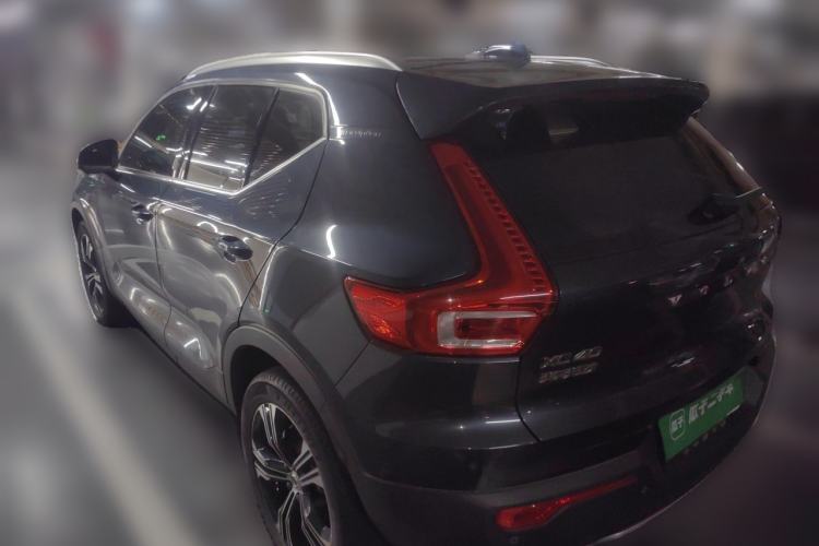 Used Volvo XC40 2020 T4 Four-Wheel Drive Smart Luxury Edition Rear Left 45 Deg
